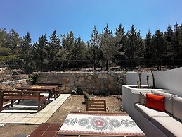 Villa Carian Trail evdatca, Kargı Bay Datca, close to the beach