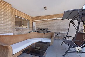 Allawah 2 Bed Kozy Apartment NAU015