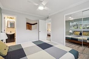 Private Villa With Pool And Sauna 5 Bedroom Home by RedAwning