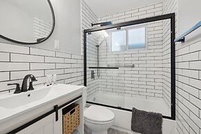 Private Villa With Pool And Sauna 5 Bedroom Home by RedAwning