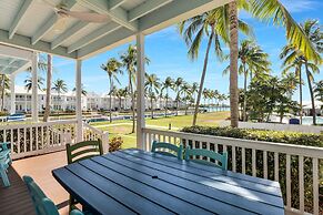 New Listing! Waterfront Villa W/ Boat Slip 3 Bedroom Townhouse by RedA