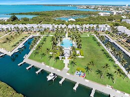 New Listing! Waterfront Villa W/ Boat Slip 3 Bedroom Townhouse by RedA