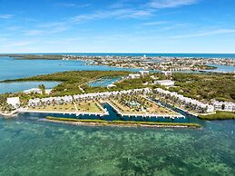 New Listing! Waterfront Villa W/ Boat Slip 3 Bedroom Townhouse by RedA