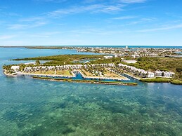 New Listing! Waterfront Villa W/ Boat Slip 3 Bedroom Townhouse by RedA