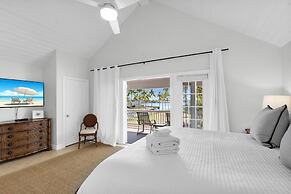 New Listing! Waterfront Villa W/ Boat Slip 3 Bedroom Townhouse by RedA