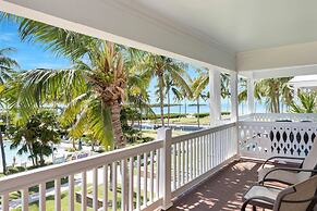 New Listing! Waterfront Villa W/ Boat Slip 3 Bedroom Townhouse by RedA