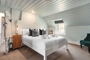 Lovely 2-bed Cottage in St Brides, Pembrokeshire