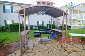 Charming Condo With Luxe Amenities Less Than 10 Minutes From the Beach