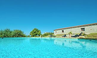 Loft with common swimming-pool in Badesi