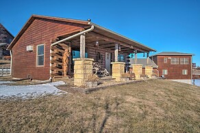 Secluded Powersville Cabin: 25 Mi to Lake Paho!