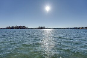 Lakeside Michigan Retreat w/ Boat Dock & Fireplace