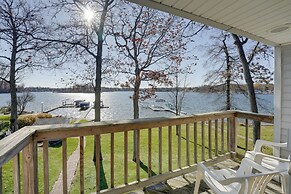 Lakeside Michigan Retreat w/ Boat Dock & Fireplace