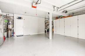 Redmond Home w/ Deck & Patio: 17 Mi to Seattle