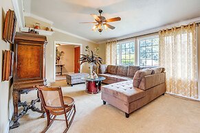 Redmond Home w/ Deck & Patio: 17 Mi to Seattle