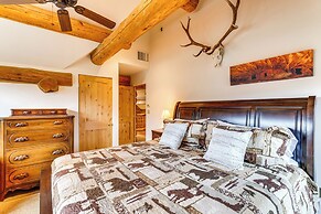 Spacious Rifle Cabin w/ Deck + Mountain Views!