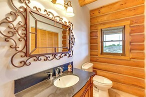 Spacious Rifle Cabin w/ Deck + Mountain Views!