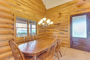 Spacious Rifle Cabin w/ Deck + Mountain Views!