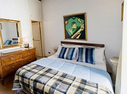 Trevi Fountain Apartment