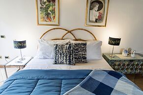 Trevi Fountain Apartment