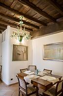 Trevi Fountain Apartment