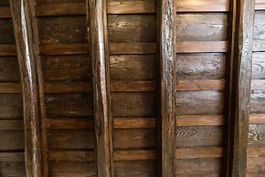 Trevi Fountain Apartment