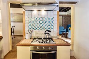 Trevi Fountain Apartment