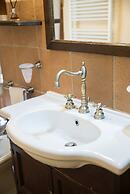 Trevi Fountain Apartment