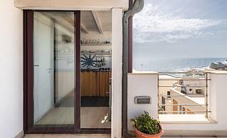 La Terrazza sul Mare