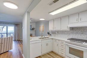 Huron Condo on Lake Erie w/ Balcony & Seating!