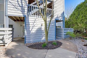 Huron Condo on Lake Erie w/ Balcony & Seating!