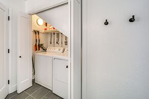 Family Friendly: Modern Cabin in Munds Park!