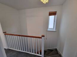 Captivating 3-bed House in Strood, Rochester Kent