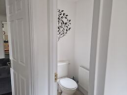 Captivating 3-bed House in Strood, Rochester Kent