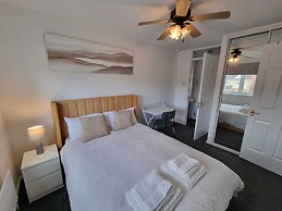 Familyfriendly- Sleeps5- Freeparking- Garden