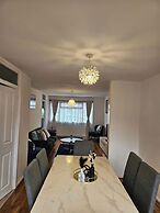 City Classic- Remarkable 3-bed House in Birmingham