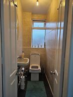 City Classic- Remarkable 3-bed House in Birmingham