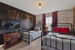 Charming Home With Themed Bedrooms Private Pool