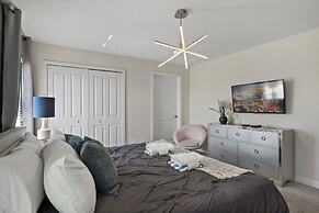 Charming Home With Themed Bedrooms Private Pool