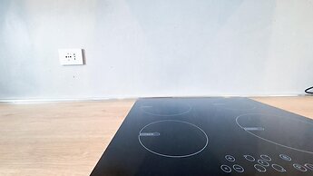 Seafront Modern Farmont Venice Suite