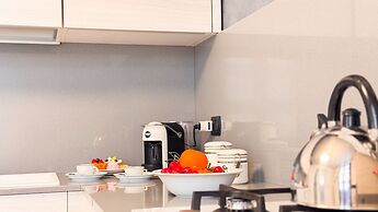 Lady Teresa Apartment by Ca-sa Check