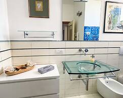 Luxury Majestic Penthouse Apartment