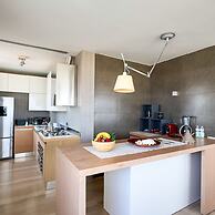 Luxury Majestic Penthouse Apartment