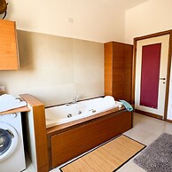 Luxury Majestic Penthouse Apartment