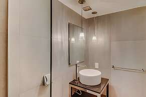 Oceana Suites Yoo