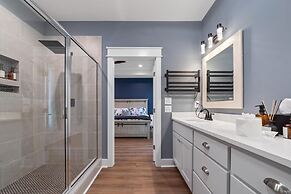 Lakefront Bliss - Fully Loaded