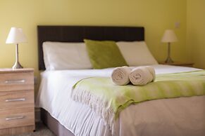 Meridian Bay Apartment