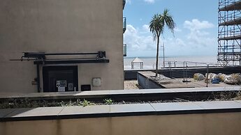 Meridian Bay Apartment