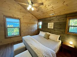 Brand New Chalet With Spectacular Views- Ursa Mons