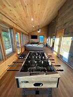 Brand New Chalet With Spectacular Views- Ursa Mons