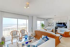 Oceana Suites Playa Brava
